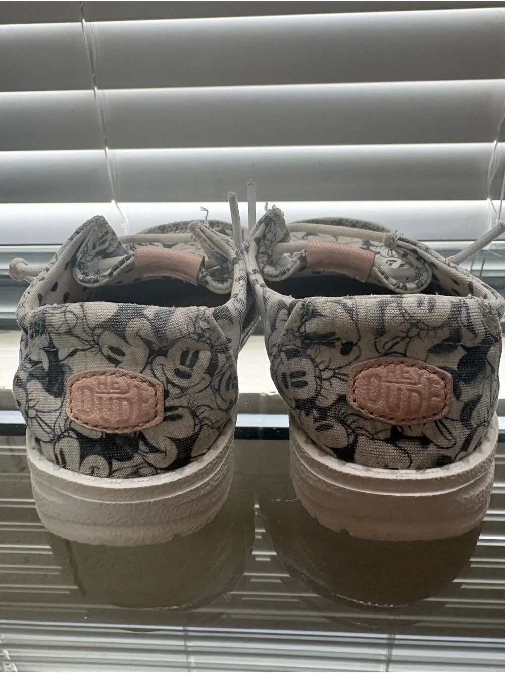 Hey Dude Kids Minnie Mouse Canvas Shoes - Cream/Black